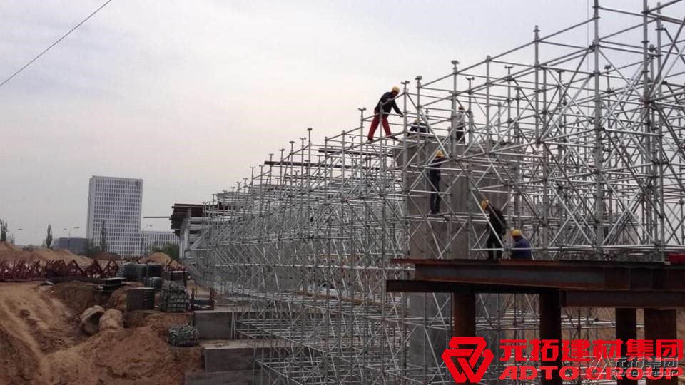 盤扣式腳手架在搭建時(shí)應(yīng)注意哪些？